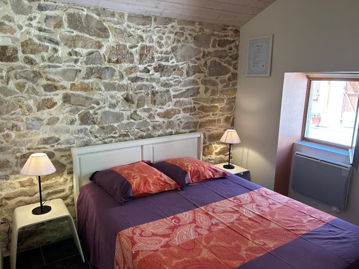 La Forestiere Pigeonnier Monclar-de-Quercy Ngoại thất bức ảnh